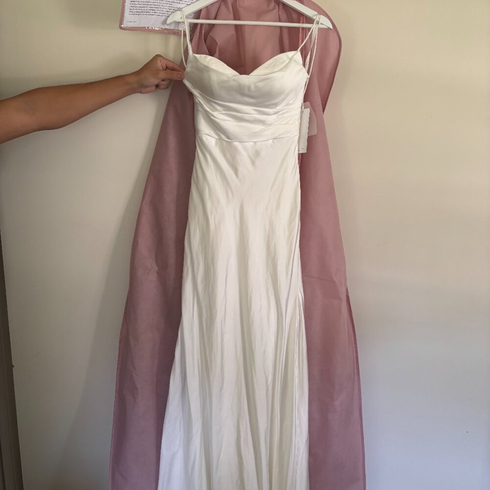 Madi Lane Kole Wedding Dress NEVER WORN Size 4 - Picture 2 of 5
